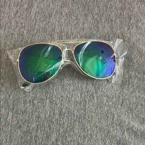 Aviator Sunglasses with Double Bridge